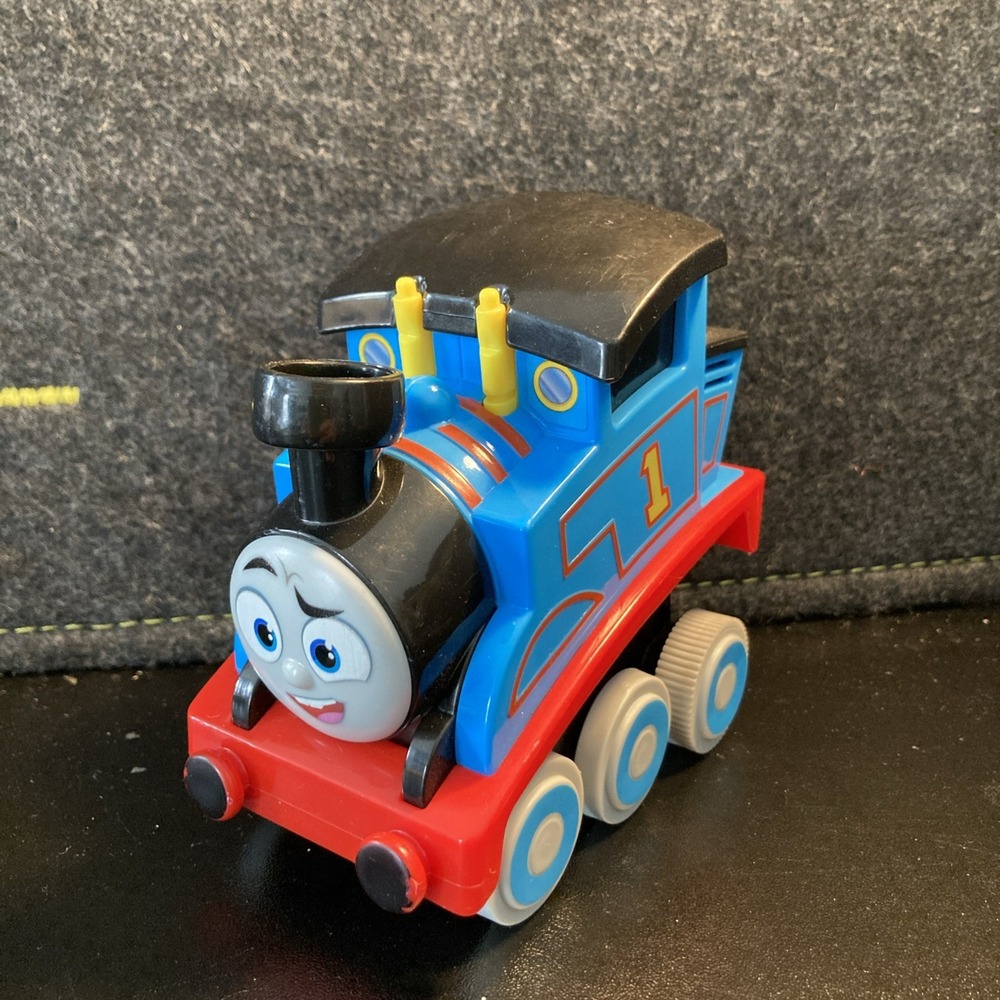 Thomas & Friends All Engines Go Press 'N Go Stunt Engine Thomas Tested & Works